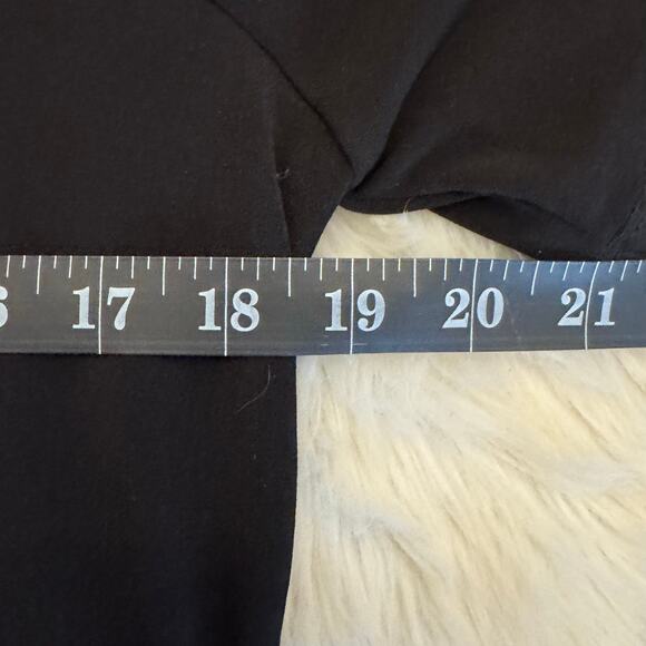 Michael Kors Black Grommet Short Sleeve Lace Up Top Medium - Picture 7 of 9